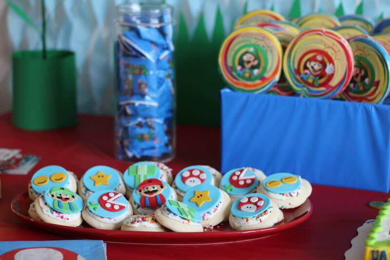 Stilettos and Diapers: Super Mario Birthday Party. Sugared Up Toppers