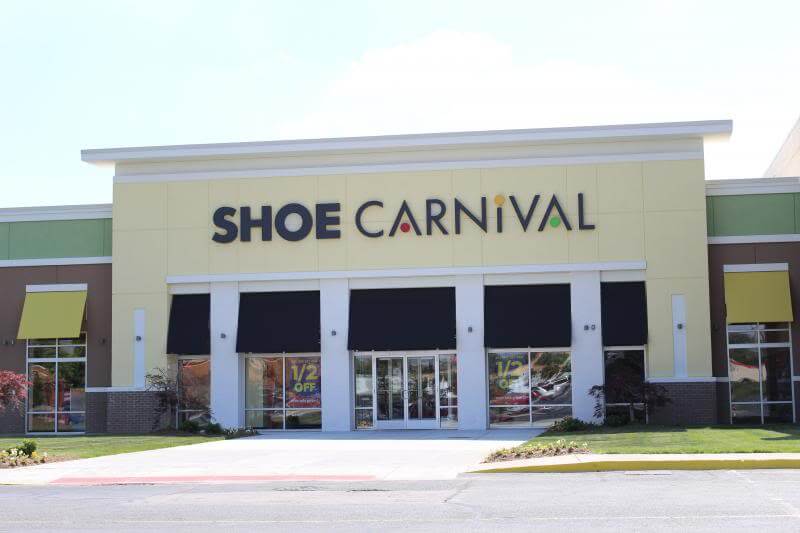 shoe carnival on monroe street