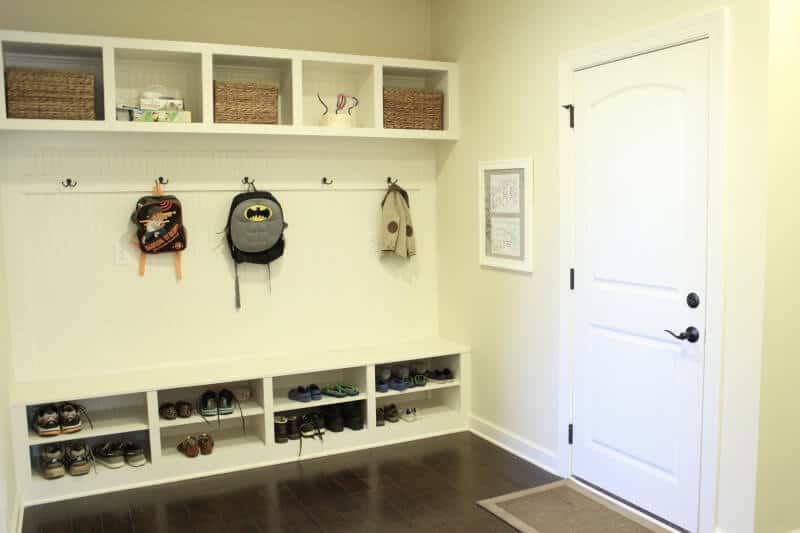 Stilettos and Diapers: Mudroom DIY Menu and Calendar board