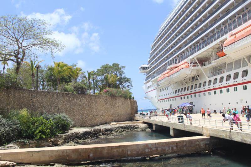 Carnival Breeze: La Romana, Dominican Republic via Stilettos and Diapers