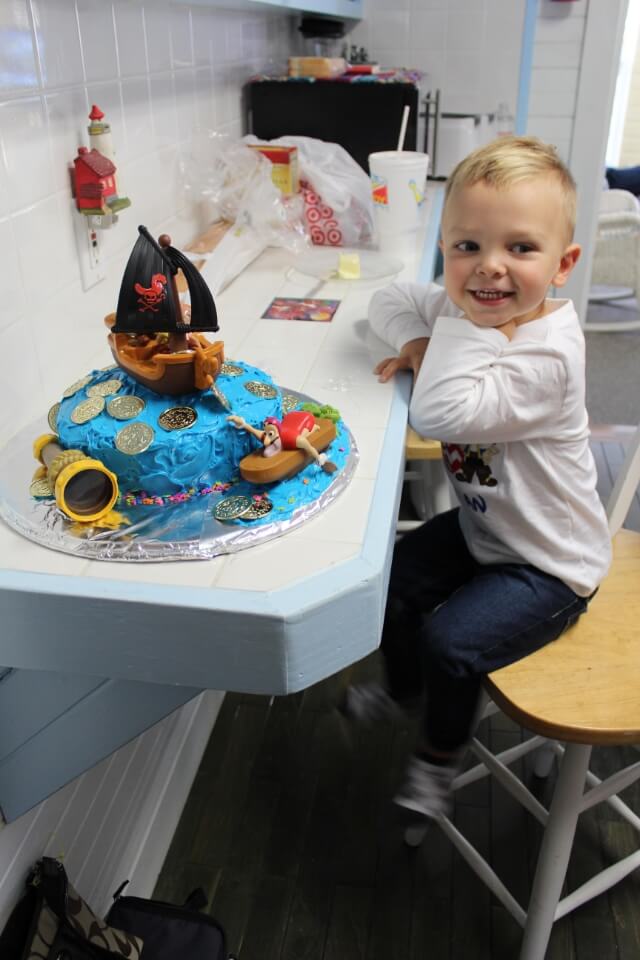 Stilettos and Diapers, Jake and the Neverland Pirates Cake