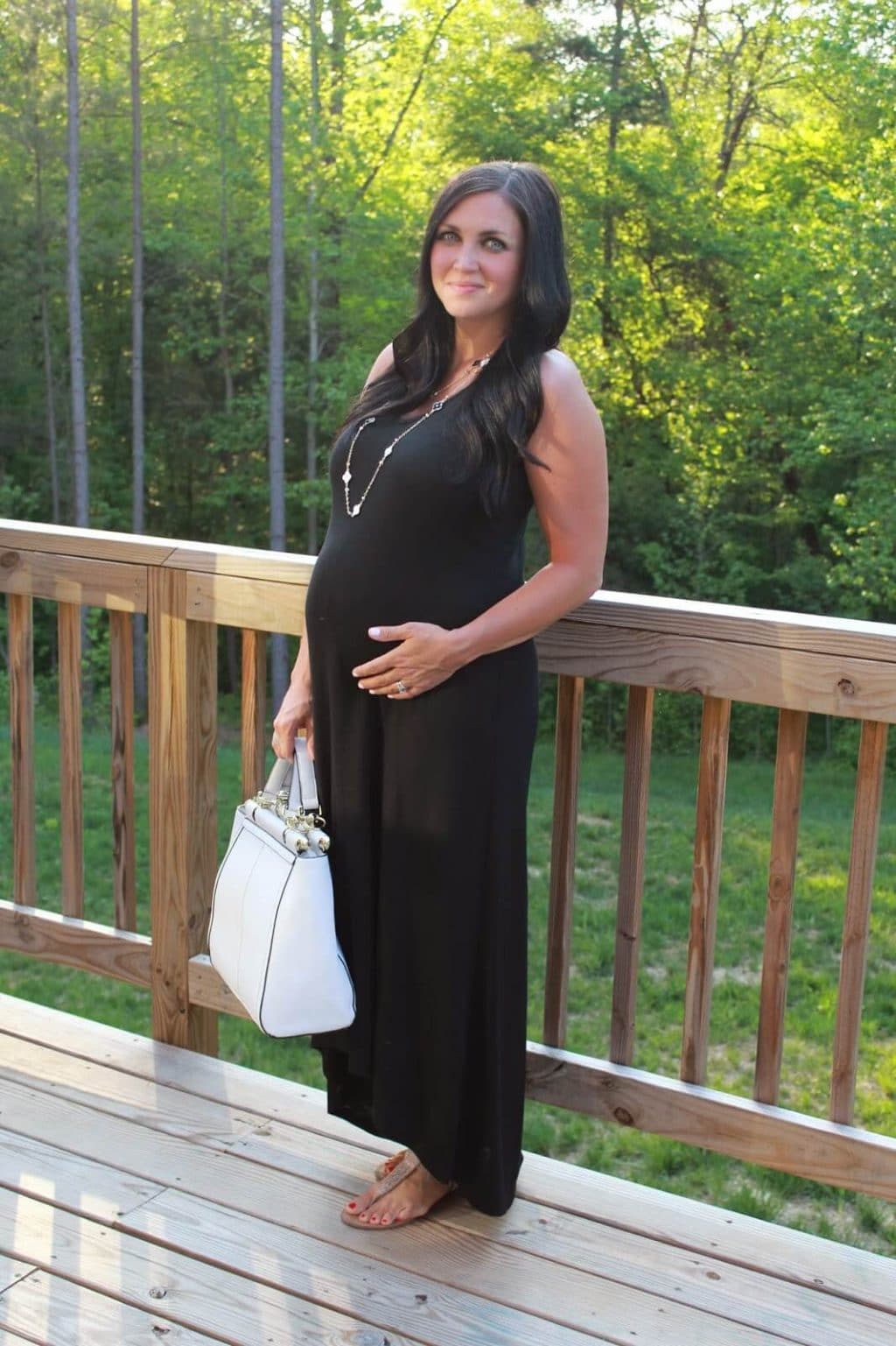Fashion Fridays the Pregnant Mamas Edition: Thyme Maternity is NOW