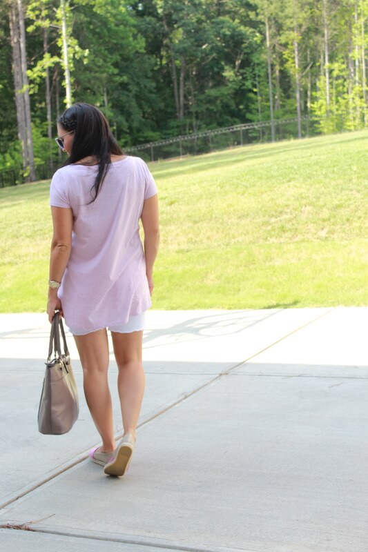Casual Maternity Style via Stilettos and Diapers