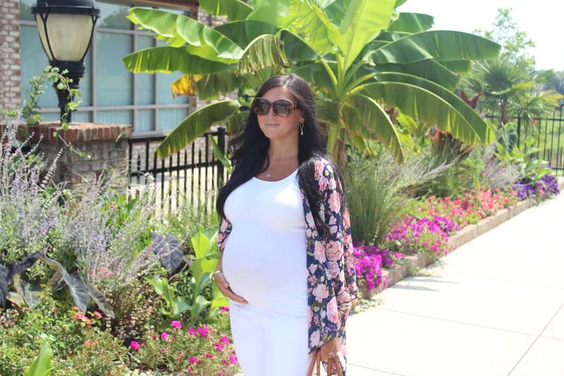 33 weeks pregnant, summer maternity style