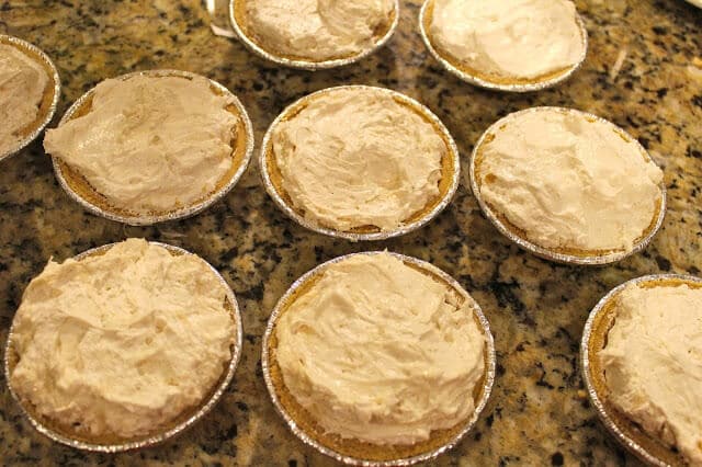 #EffortlessPies: Greek Yogurt Pumpkin Cream Pie