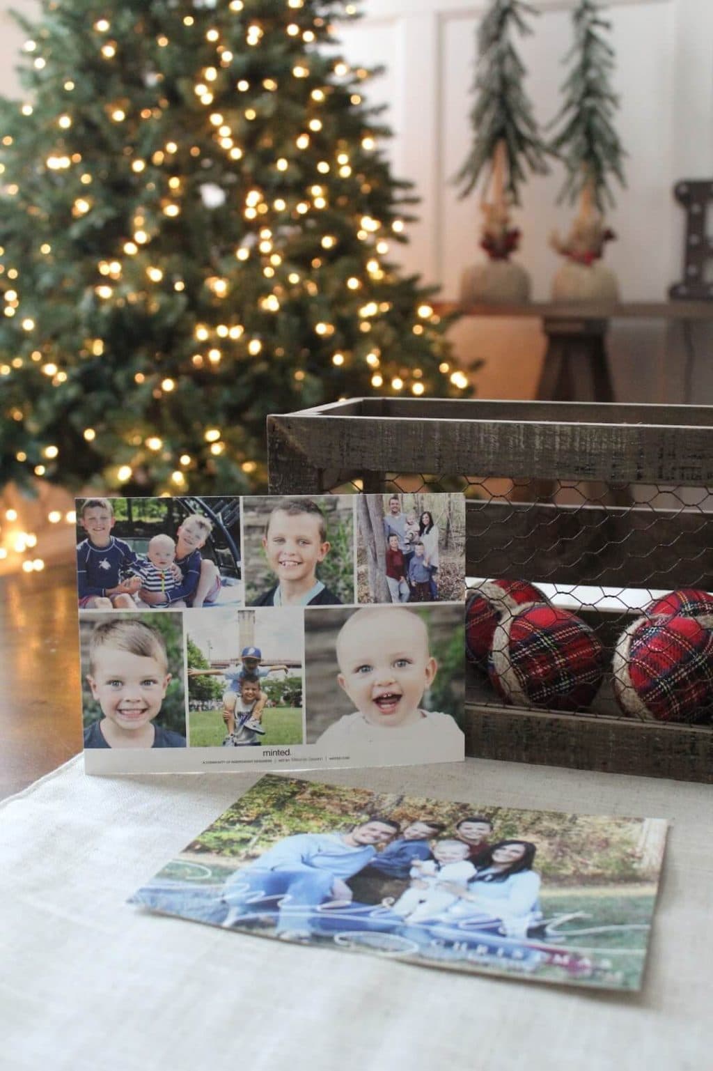 Minted Christmas Cards | Stilettos and Diapers