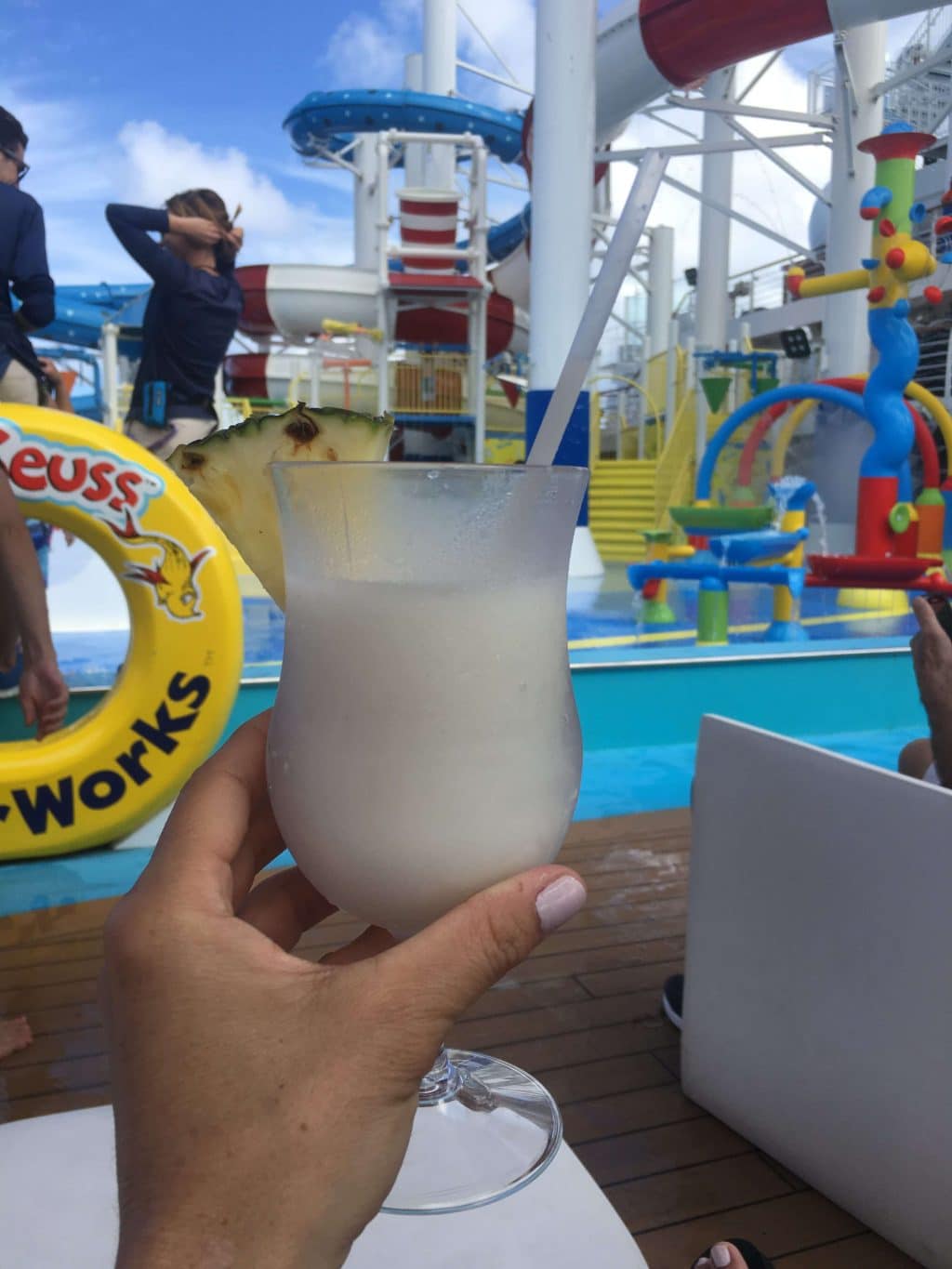Best Cocktails Carnival Horizon, Carnival Horizon with kids, Stilettos and Diapers