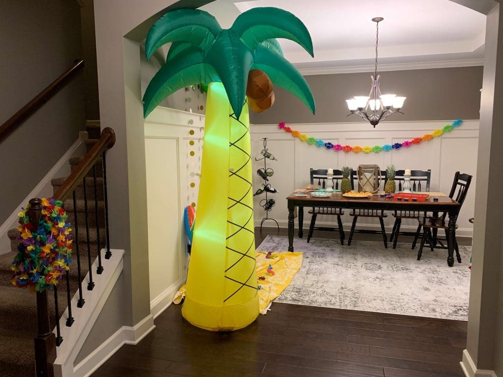 Tropical Birthday Party, Stilettos and Diapers, Surf Party, Hawaiian Luau Party