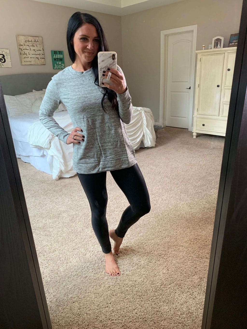 Amazon Finds, Amazon Style, Stilettos and Diapers, Molly Wey, Tie back sweatshirt, spanx leggings