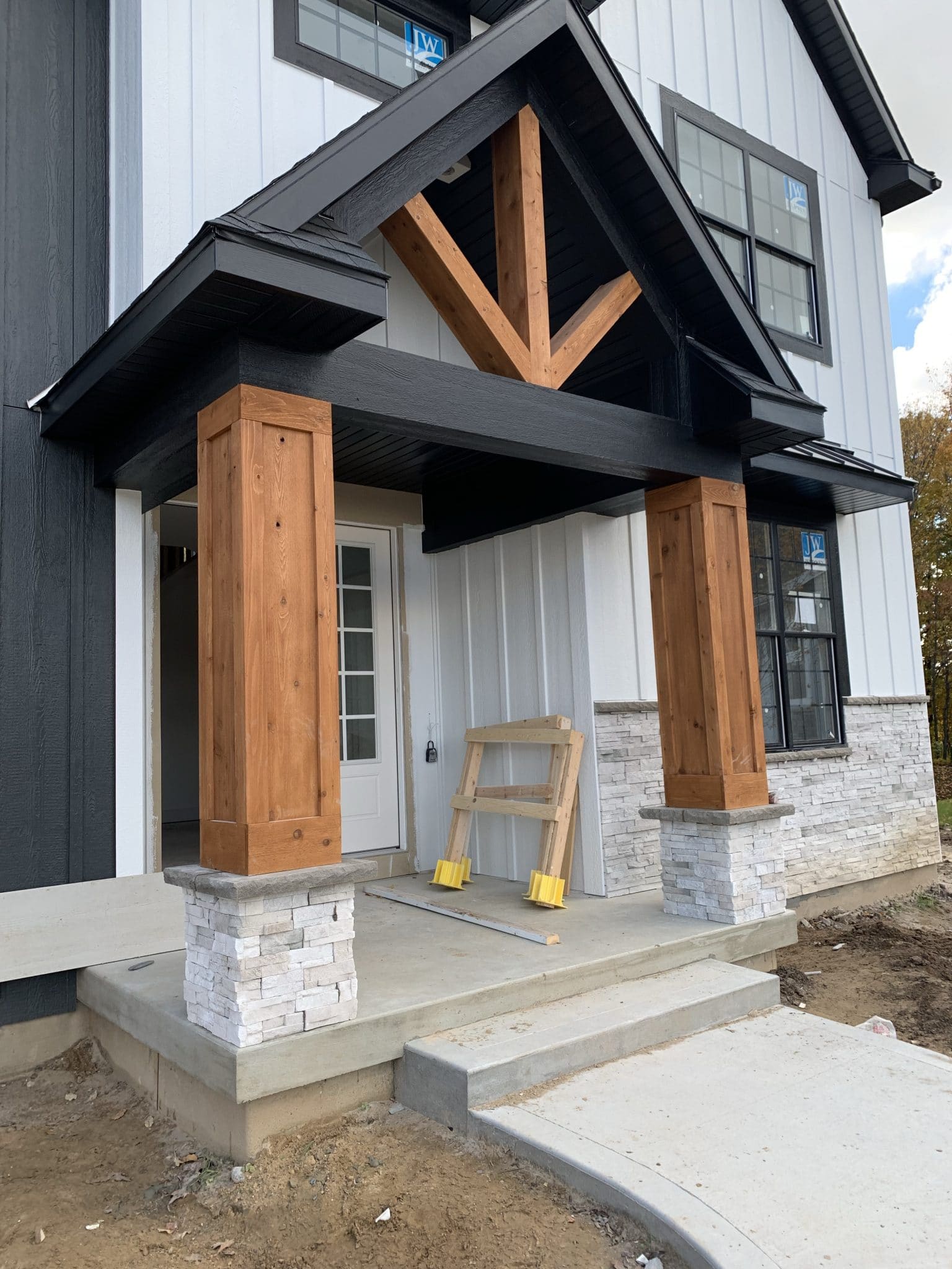 New Home build, new construction, dark moody home exterior, Grand Rapids Michigan, Stilettos and Diapers 