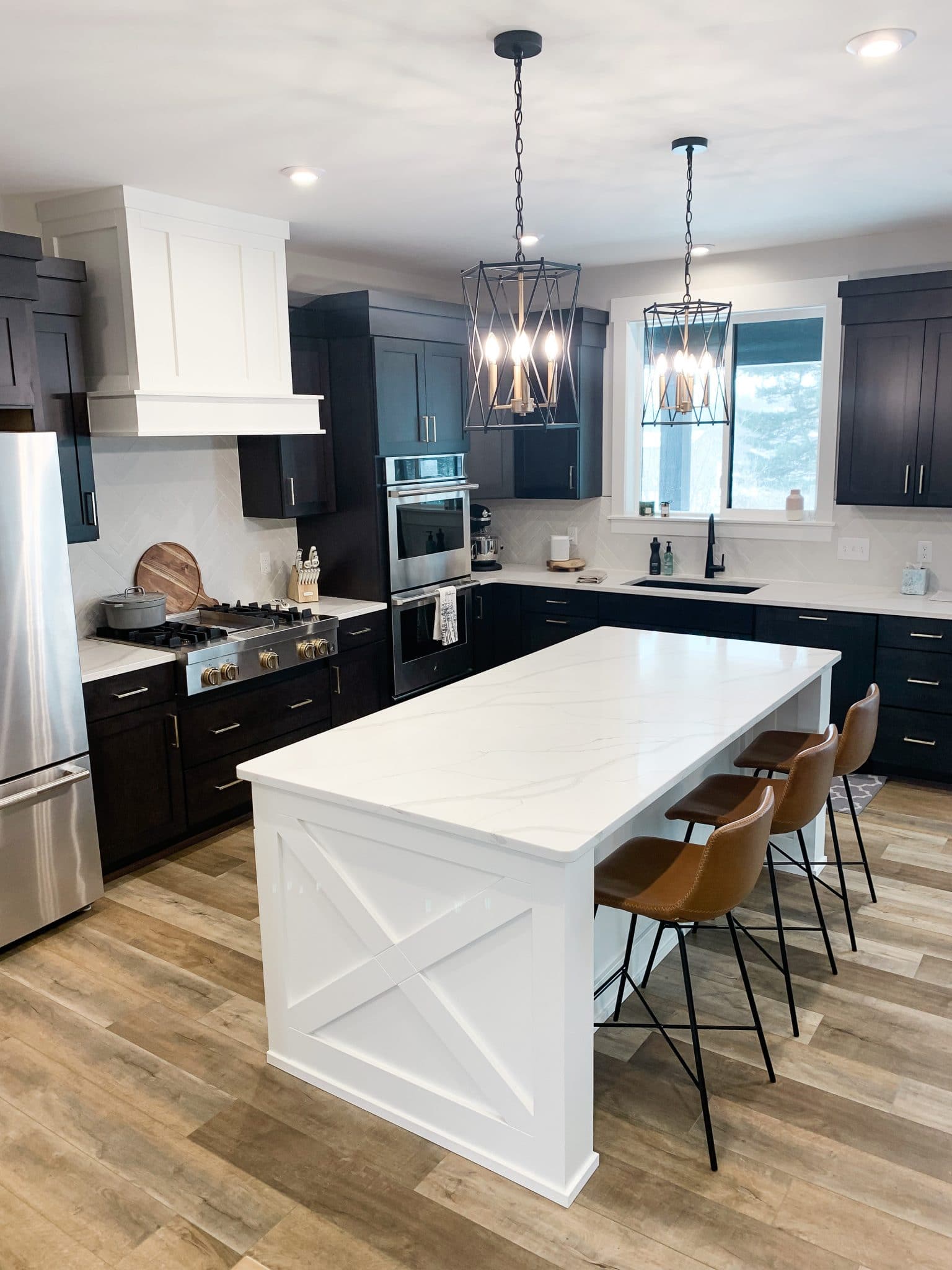 Modern Kitchen, Kitchen design, Grand rapids, mi new home build, stilettos and diapers