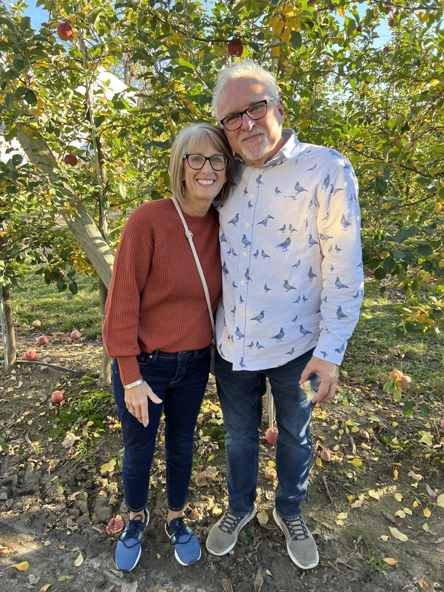 Fall in michigan, apple picking, family day, stilettos and diapers