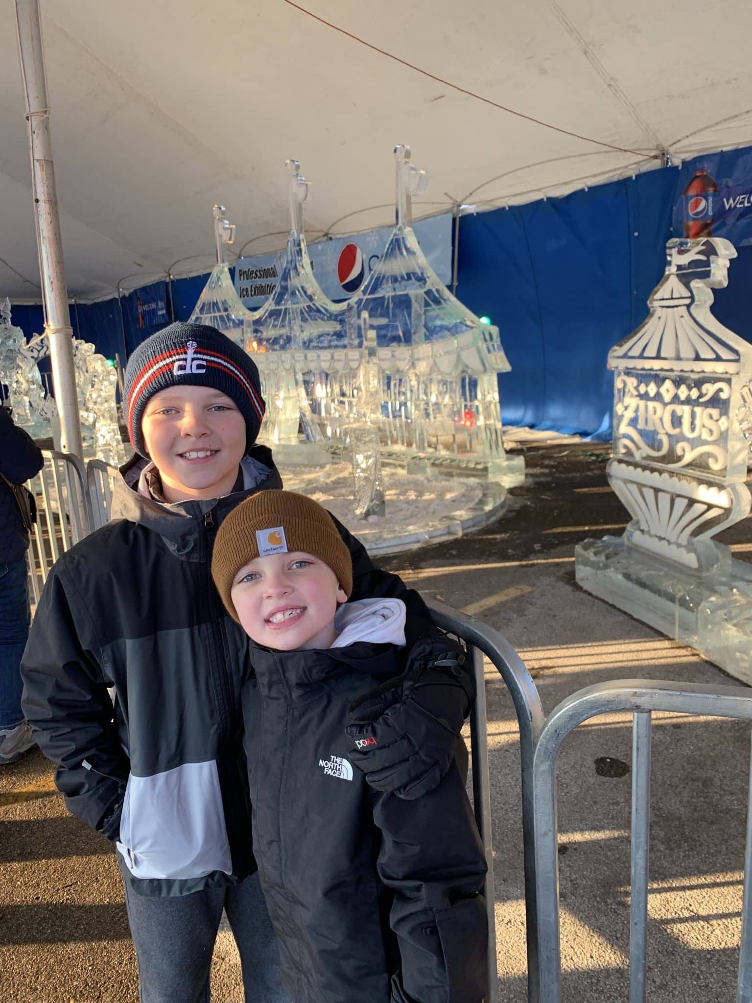 Frankenmuth ice sculptures, zehnders snowfest, stilettos and diapers