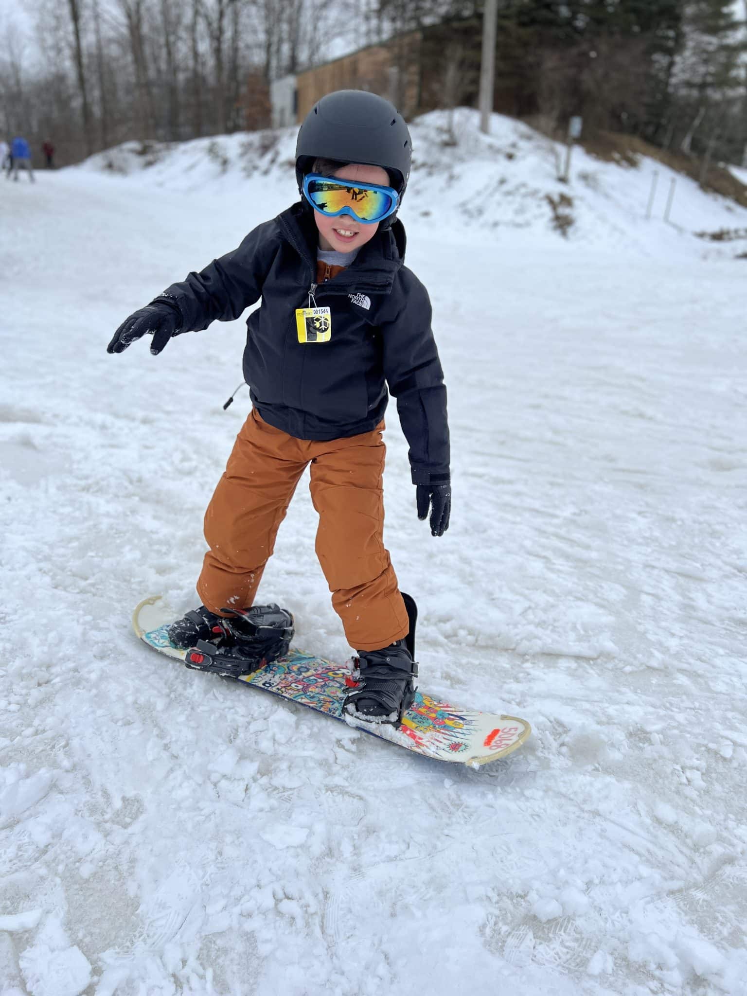Family snowboarding, Grand Rapids, MI, Snow days in Michigan, Stilettos and Diapers, Bittersweet Ski 