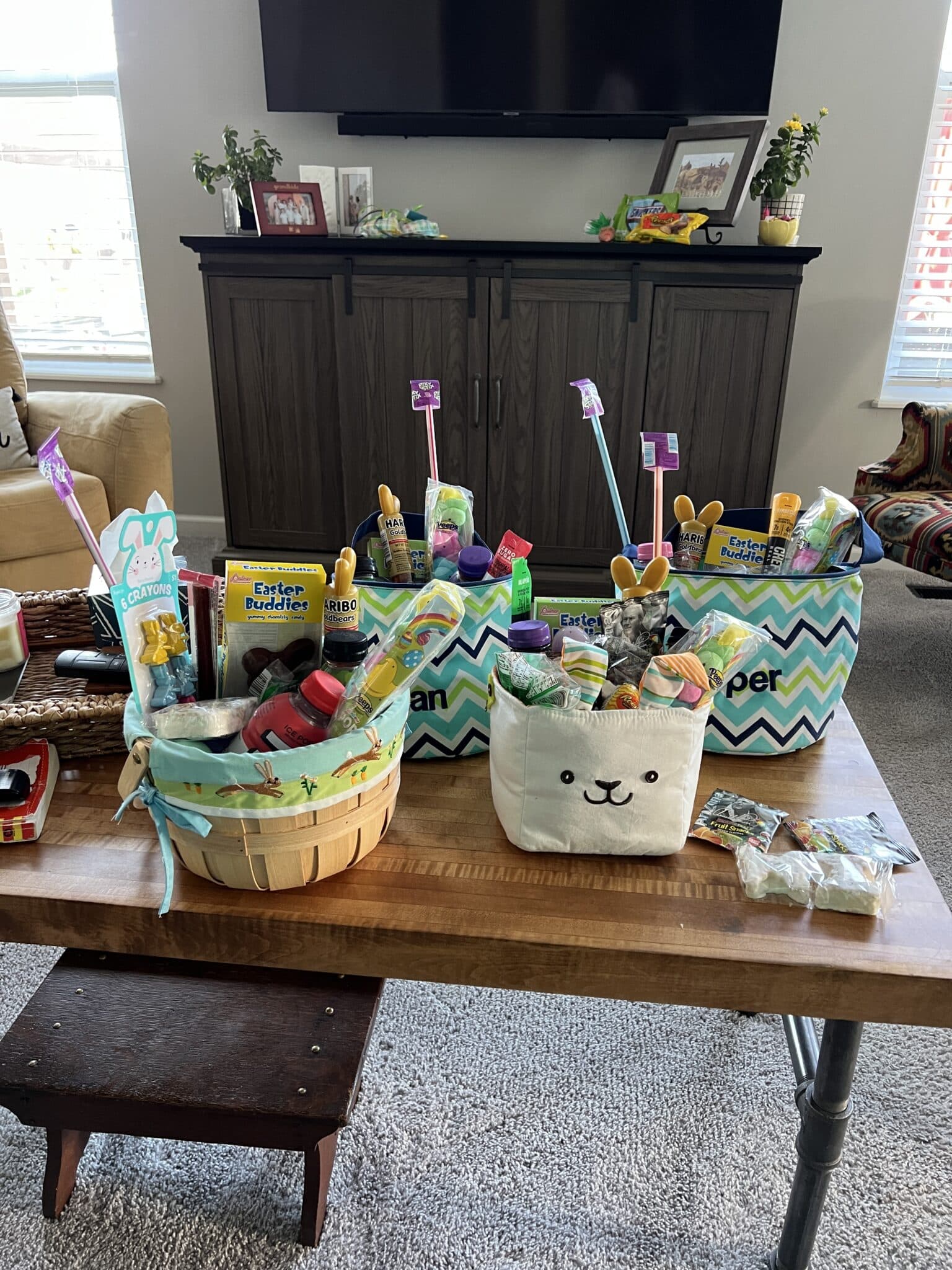 DIY: Chalkboard Label Storage Containers - Stilettos & Diapers