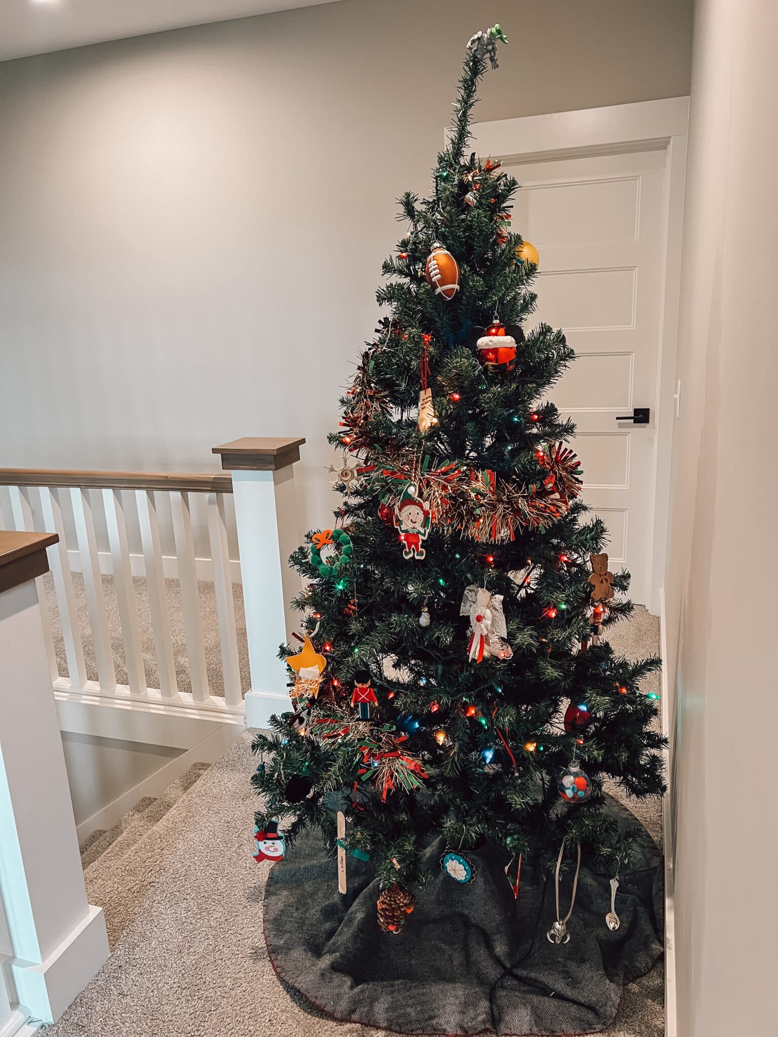 Kids christmas tree, stilettos and diapers