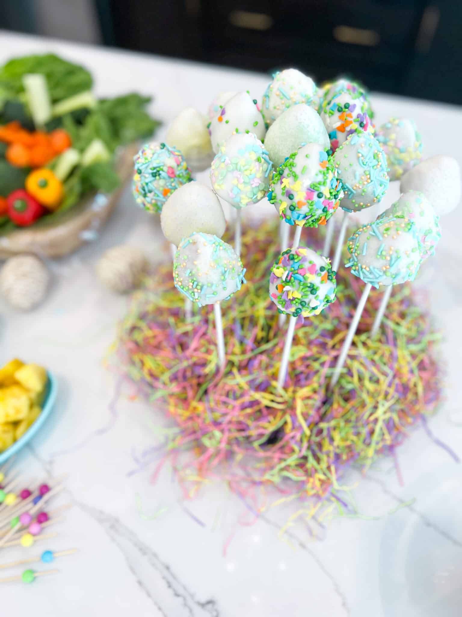 Easter egg cake pops, Easter Party, Easter Brunch Ideas, 