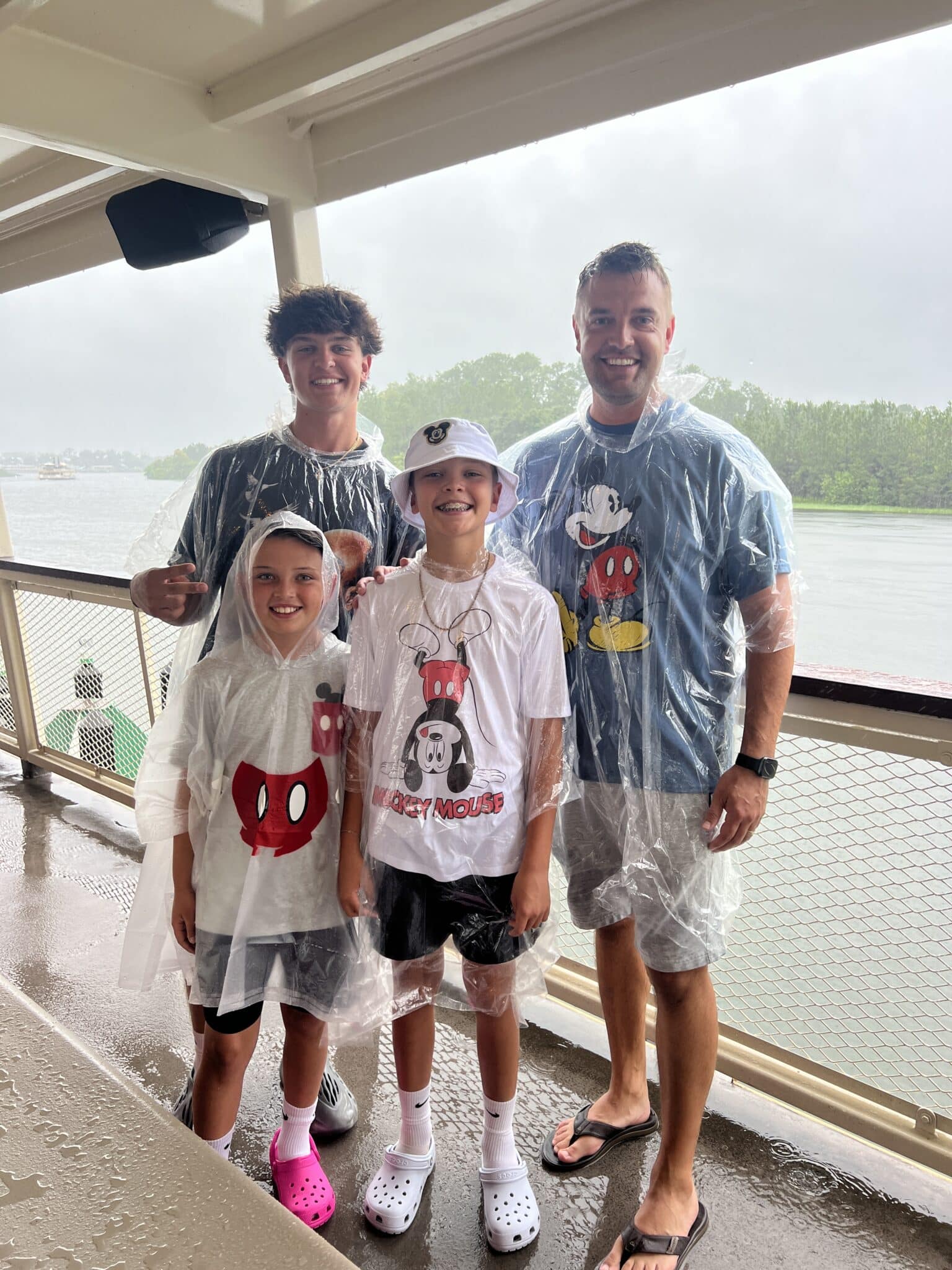 Disneyworld family travel guide, Stilettos and Diapers, Disney with teenagers