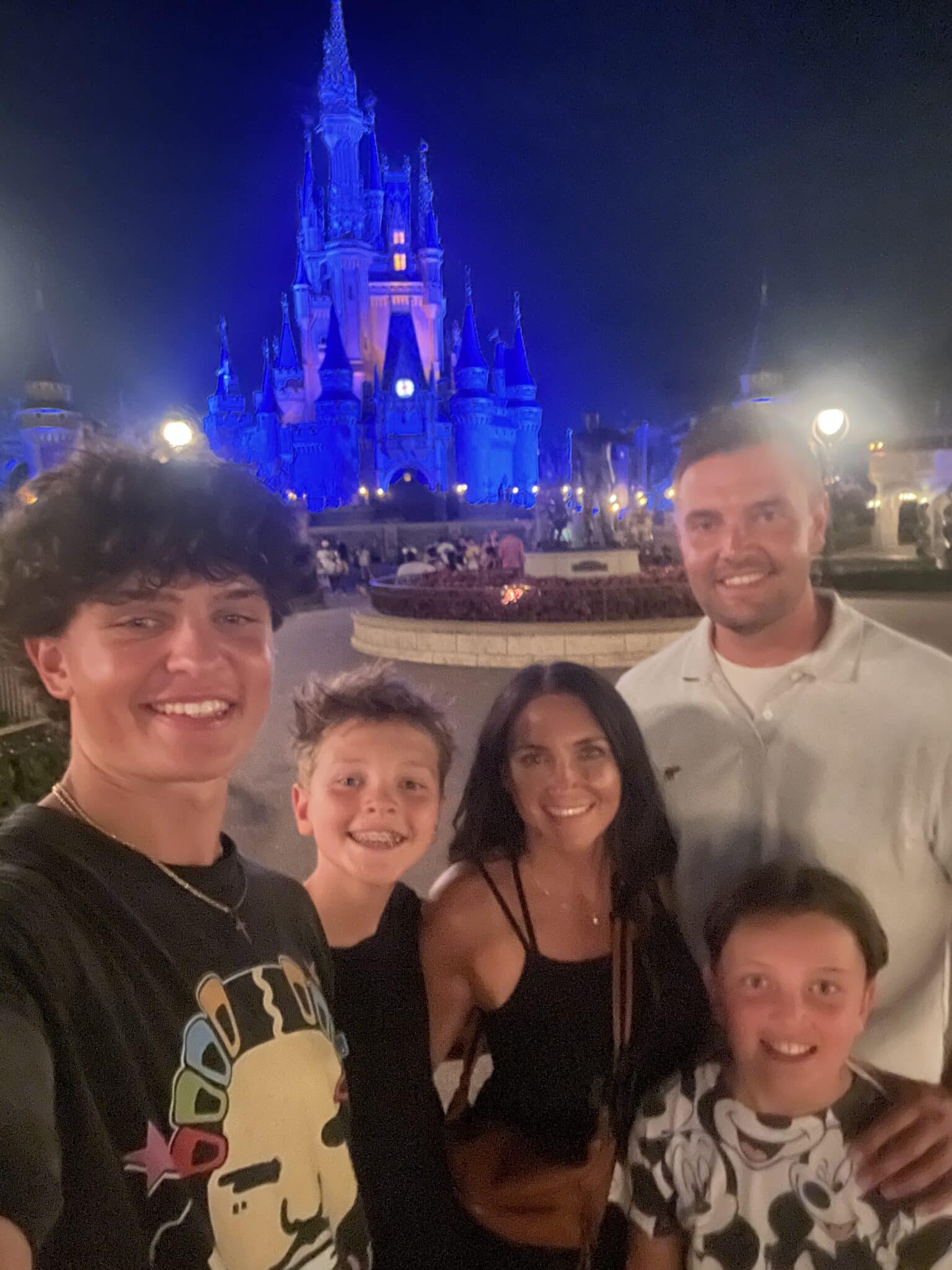 extra magic hours, Disneyworld family travel guide, Stilettos and Diapers, Disney with teenagers