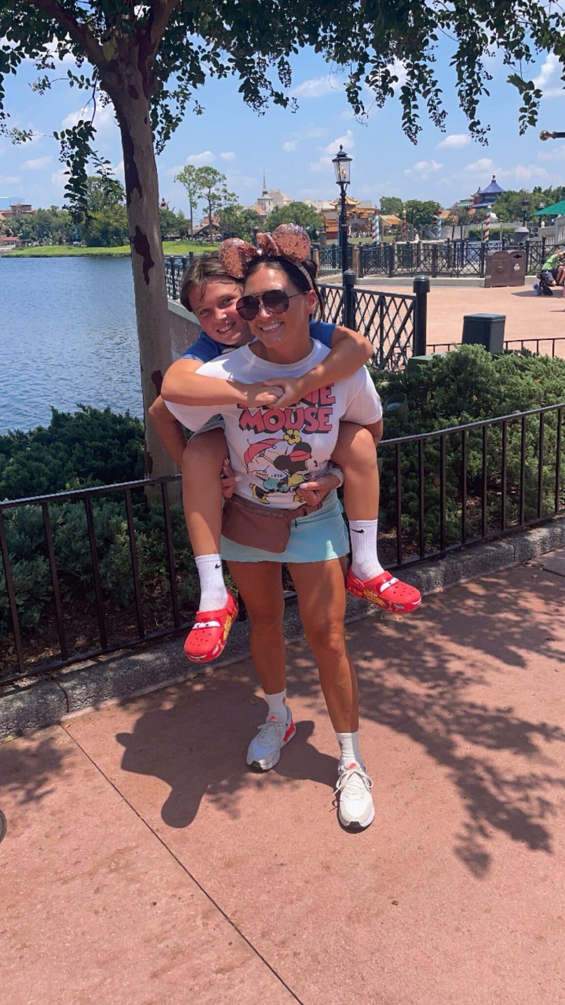 Disney Epcot, Disneyworld family travel guide, Stilettos and Diapers, Disney with teenagers