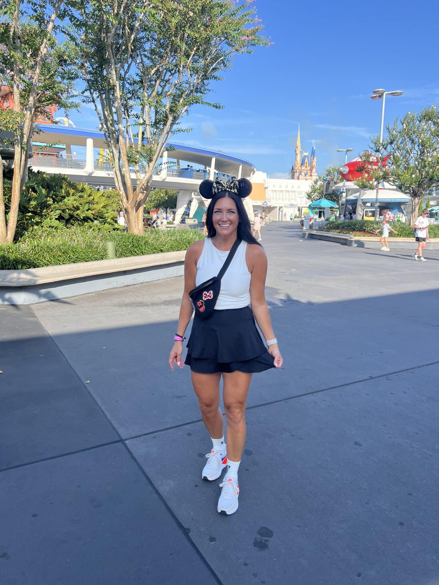 what to wear disney, Disney world, Disney world family travel guide, Stilettos and Diapers, Disney with teenagers