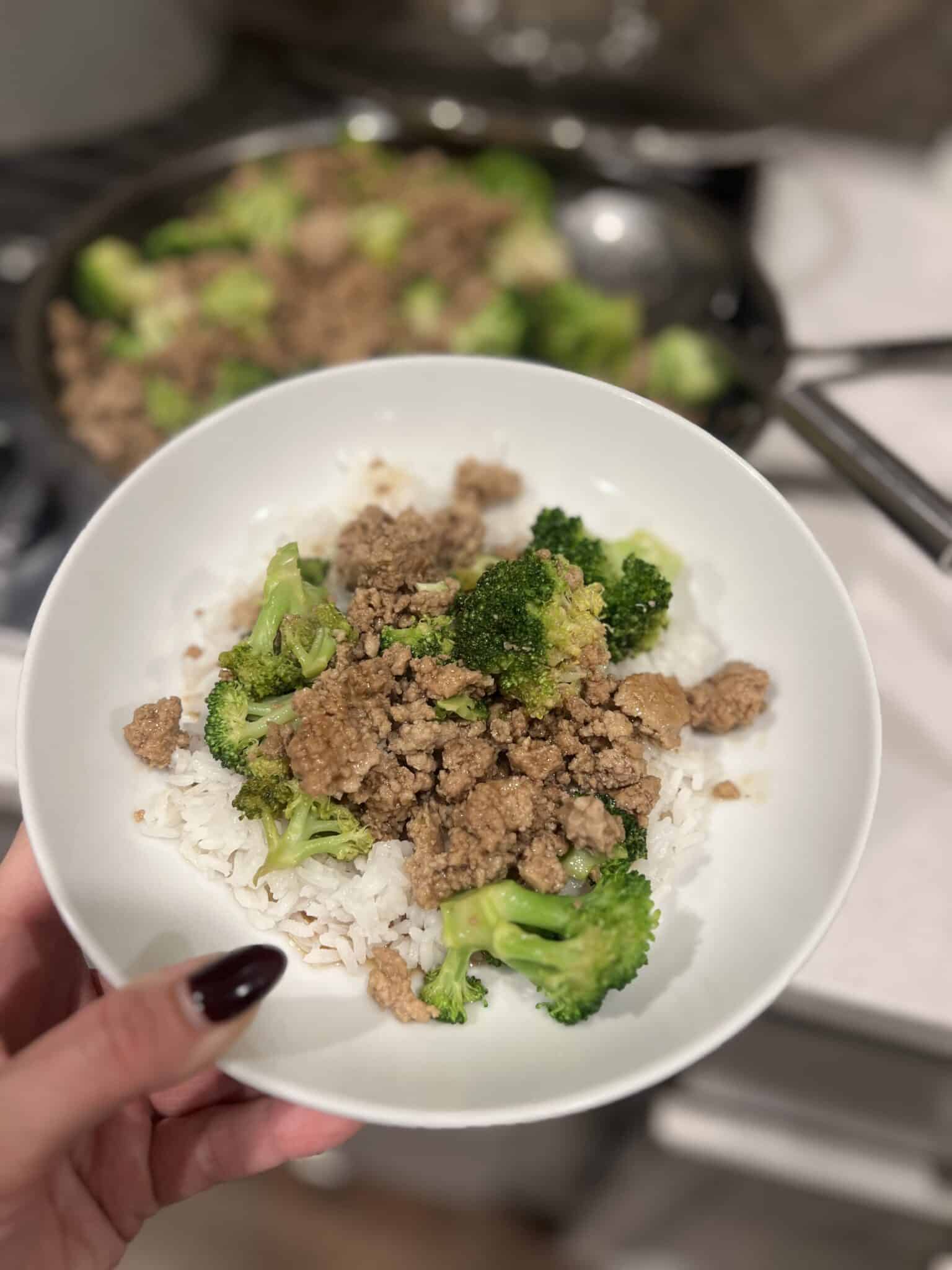 Beef & broccoli, ground turkey and broccoli, easy weeknight dinner, Stilettos and Diapers