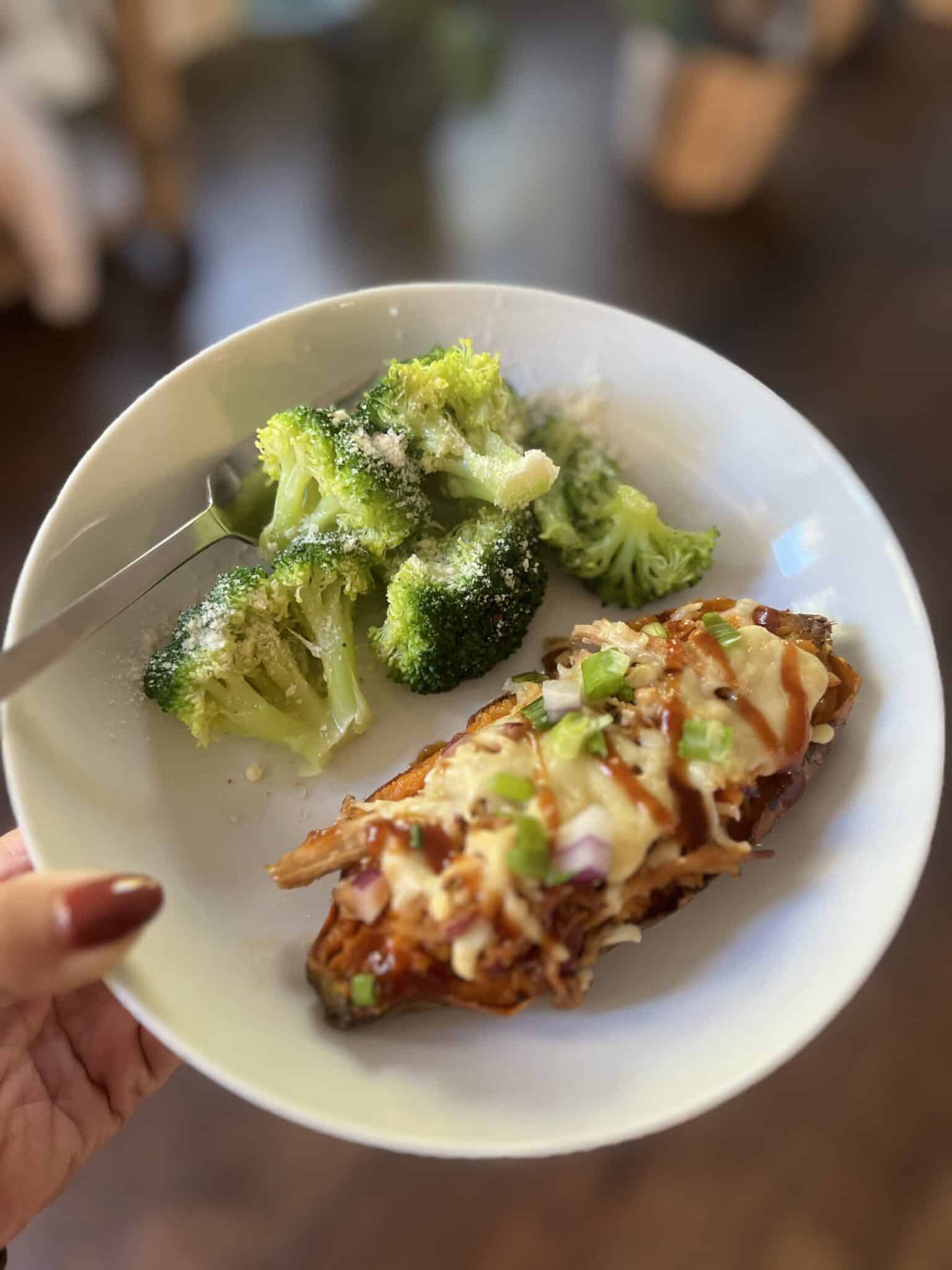 BBQ chicken stuffed potatoes, family friendly dinner idea, family dinner, stilettos and diapers