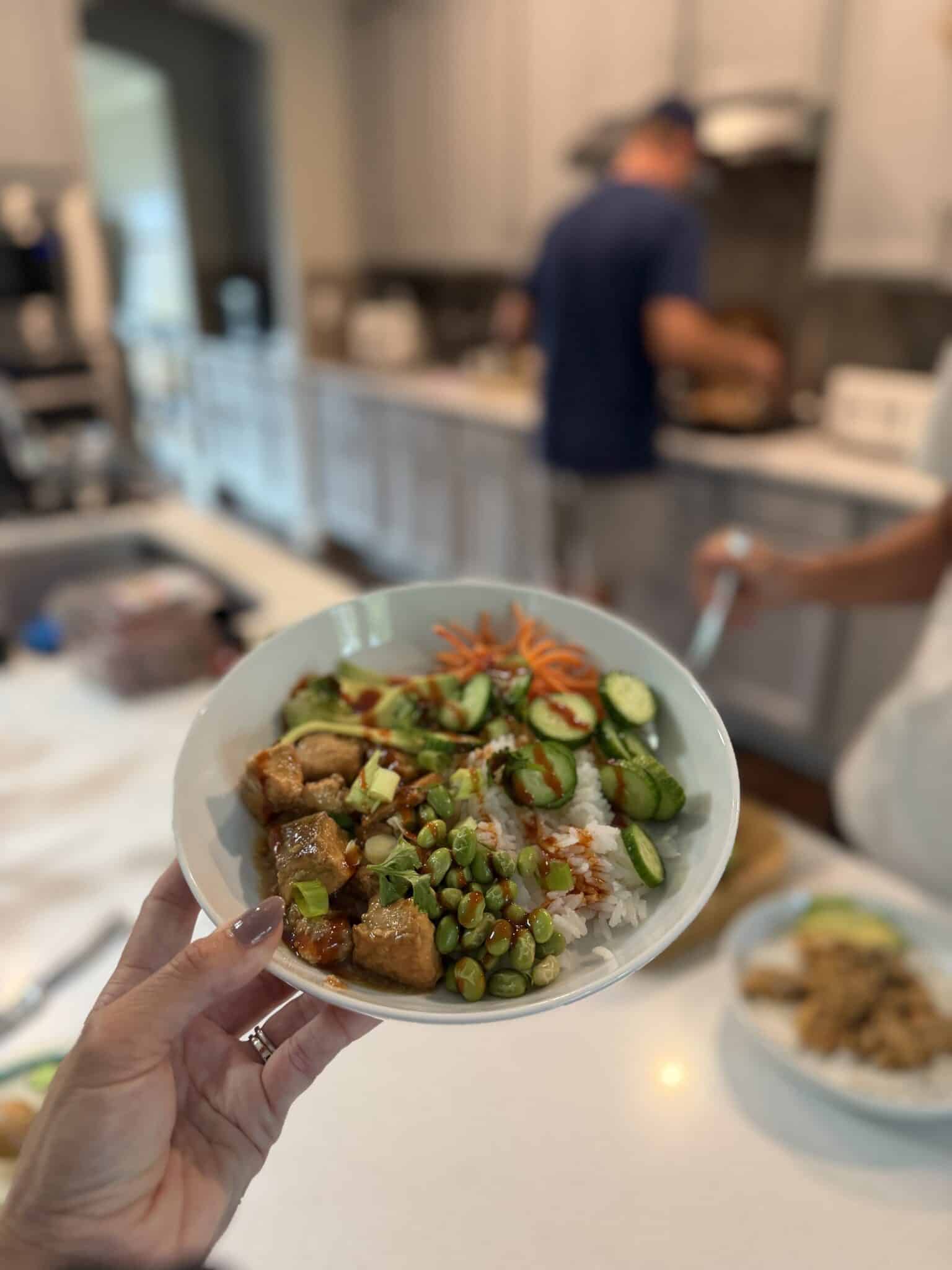 Salmon Bowls, Weeknight family meals, weeknight dinner, easy dinner, stilettos and diapers